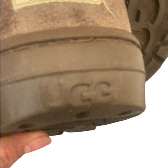 UGG Australia Uitra Short brown
 MENS 25220 boots size M9 - Picture 10 of 15